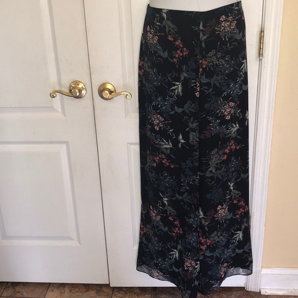 Vince Camuto floral print wide leg pant 16 - Picture 4 of 7